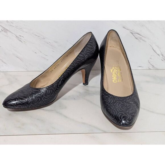 Salvatore Ferragamo Women's Black & Gray Abstract Pattern Smooth Leather Pump Si - Picture 1 of 8